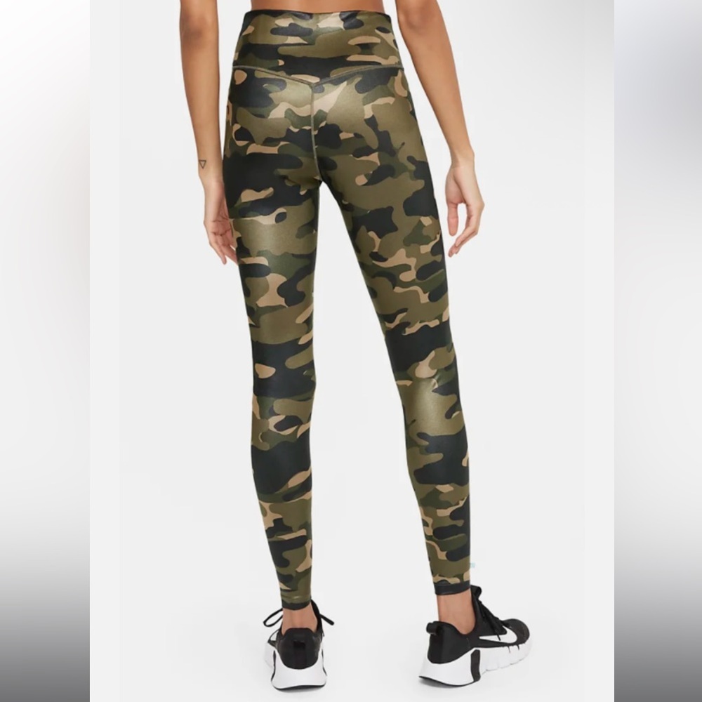 NIKE DRI FIT CAMOUFLAGE LEGGINGS - Picture 2 of 6